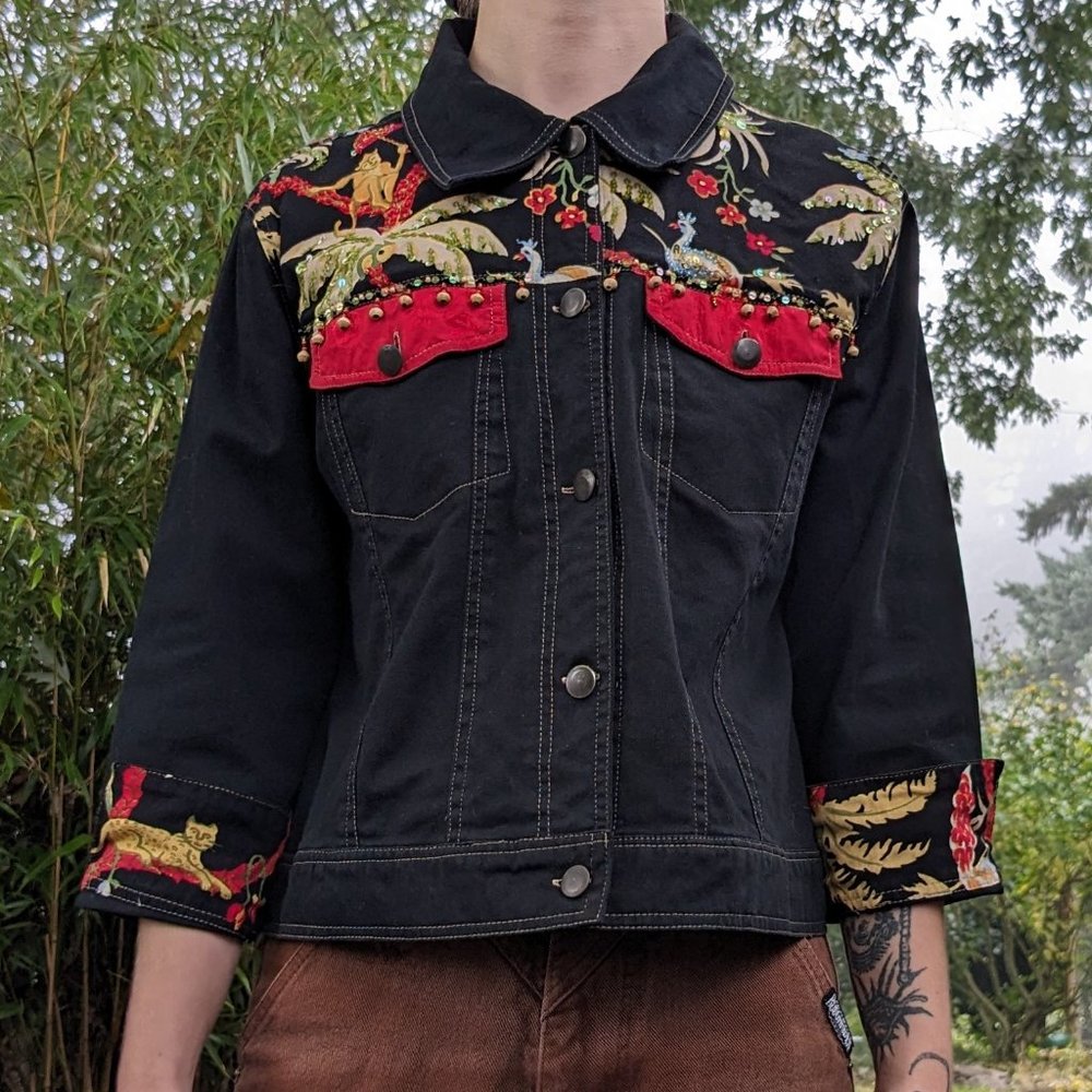 VINTAGE 90s Unique Animal Print Jacket